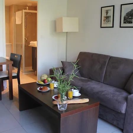 Services Calypso Calanques Hotel Marsella
